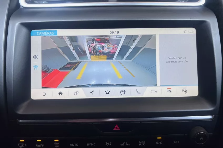 Jaguar E-Pace D180 AWD R-DYNAMIC S BVA GARANTI 12 M FAIBLE KILOMETRAGE