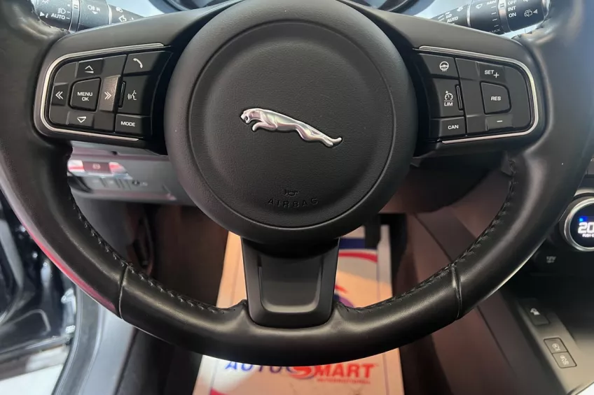 Jaguar E-Pace D180 AWD R-DYNAMIC S BVA GARANTI 12 M FAIBLE KILOMETRAGE