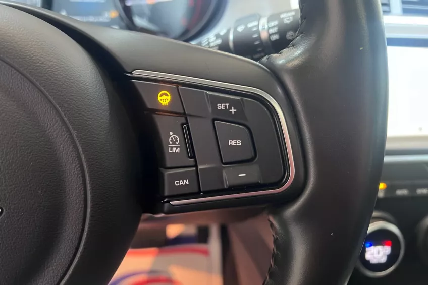 Jaguar E-Pace D180 AWD R-DYNAMIC S BVA GARANTI 12 M FAIBLE KILOMETRAGE