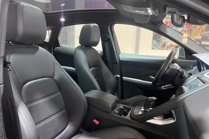 Jaguar E-Pace D180 AWD R-DYNAMIC S BVA GARANTI 12 M FAIBLE KILOMETRAGE