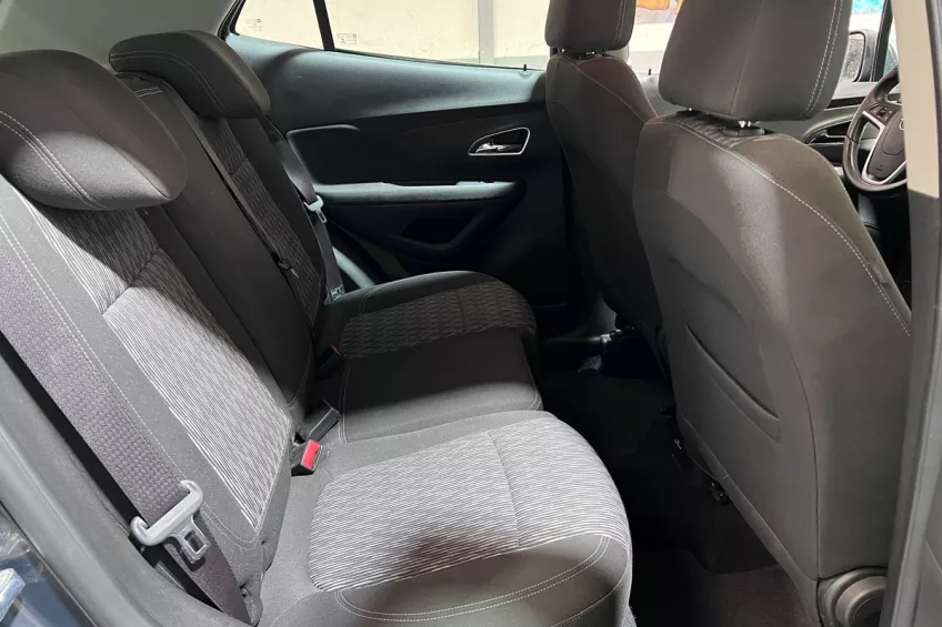 Opel Mokka 1.6 CDTI 110 BUSINESS CONNECT GARANTIE 12