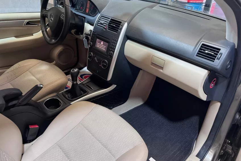 Mercedes Benz Classe A 160 AVANTGARDE GARANTI 12 M