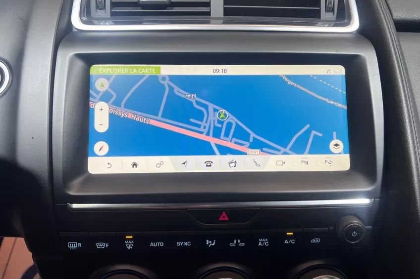 Jaguar E-Pace D180 AWD R-DYNAMIC S BVA GARANTIE 12 M FAIBLE KILOMETRAGE