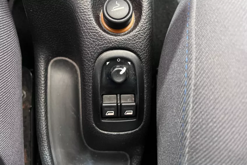 Peugeot 206 1.4 90 X LINE CLIM