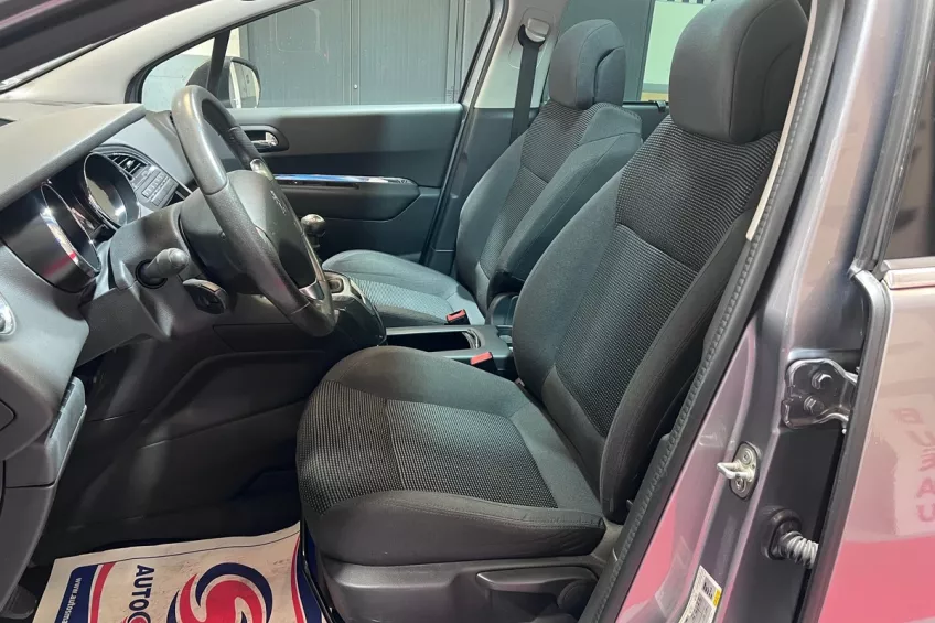 Peugeot 5008 1.2 PURETECH 130  ALLURE 7 PL MOTEUR NEUF