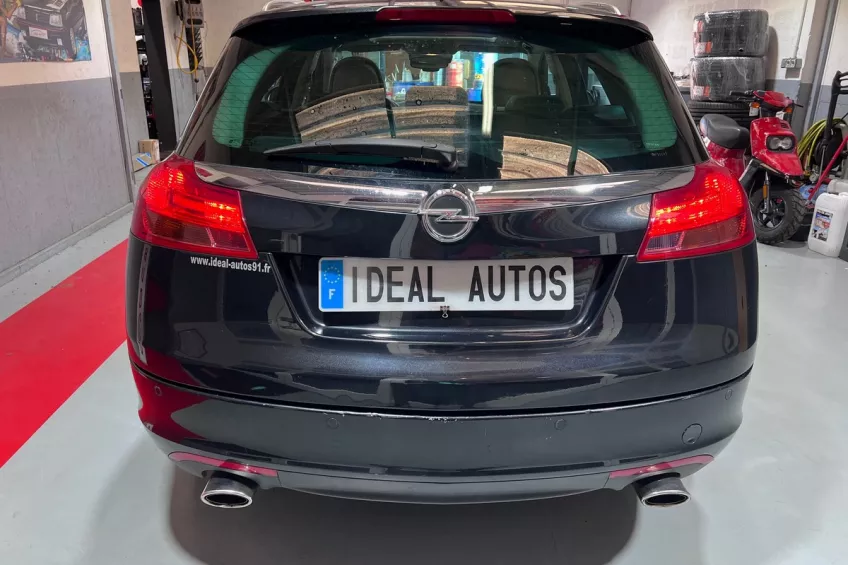 Opel Insignia TOURER 2.8 V6 260 TURBO COSMO 4X4