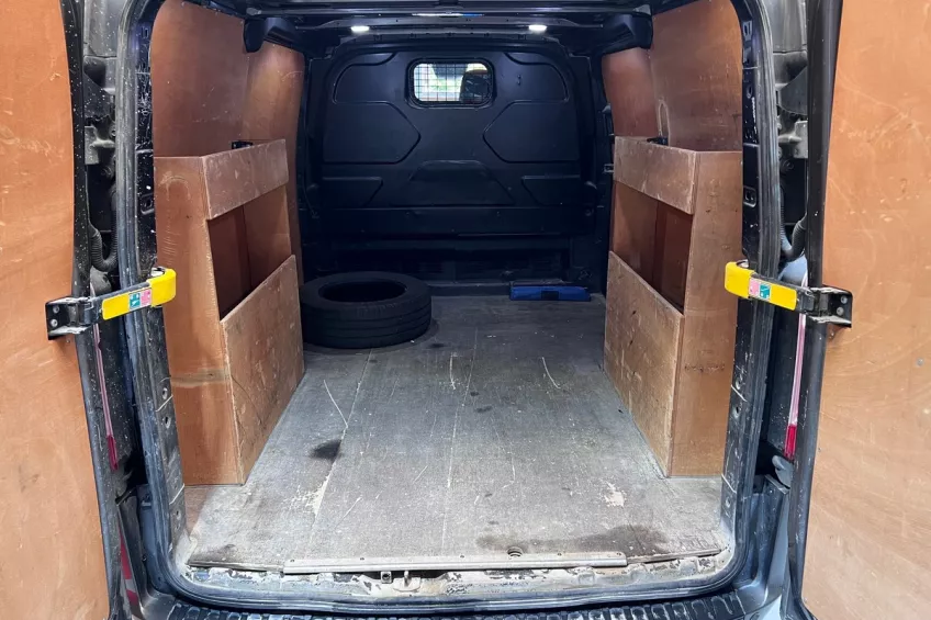 Ford Transit Custom 2.0 ECOBLUE 170 320 L1H1 AUTO LIMITED