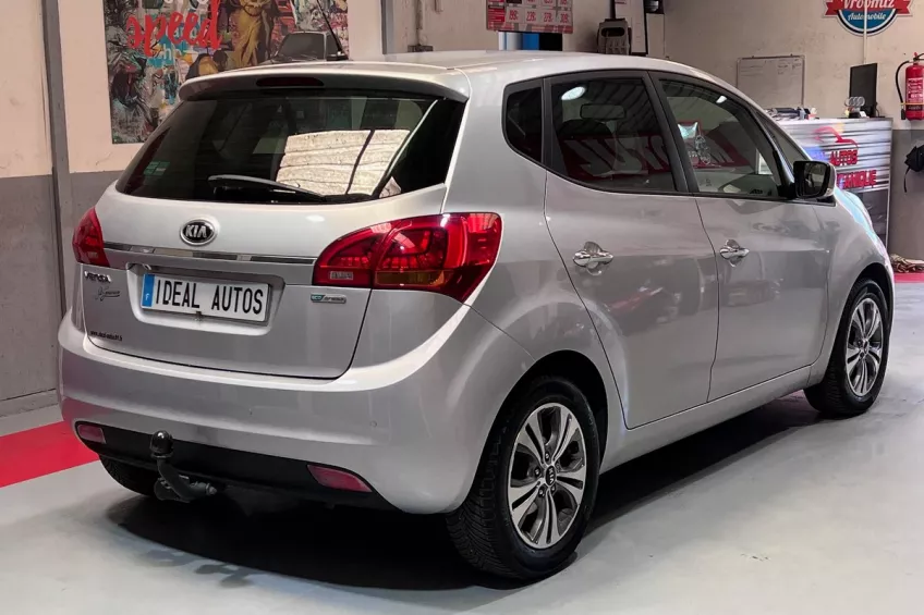 Kia Venga 1.6 CRDI 115 PREMIUM