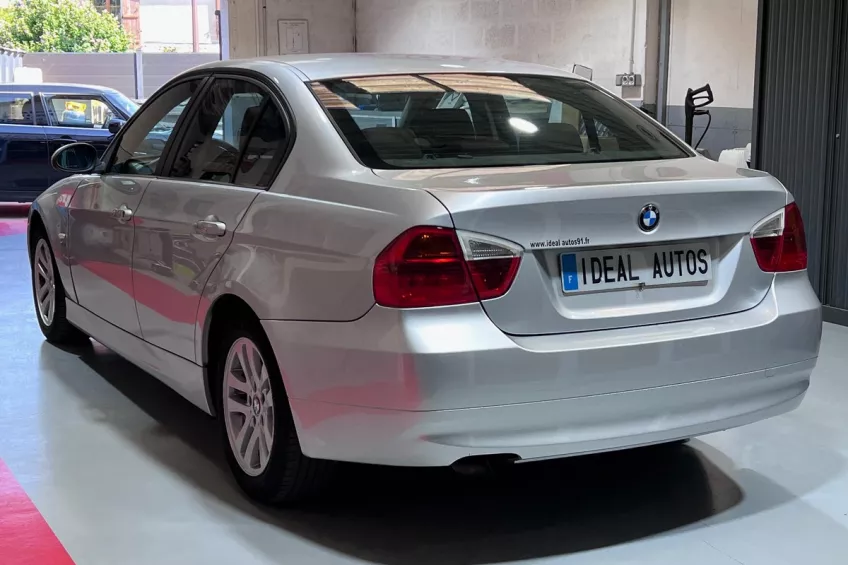 Bmw Serie 3 318 d 122 CONFORT