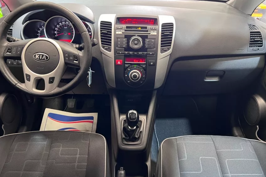 Kia Venga 1.4 CRDI 90 ACTIVE