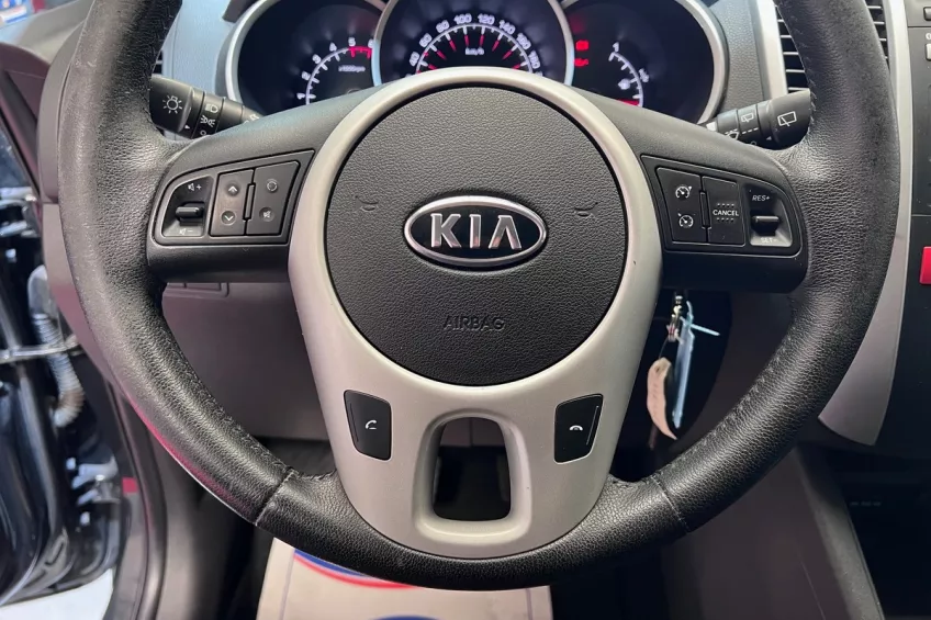 Kia Venga 1.4 CRDI 90 ACTIVE
