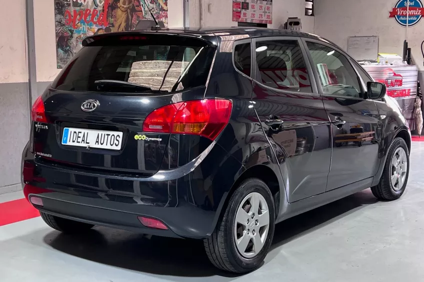 Kia Venga 1.4 CRDI 90 ACTIVE