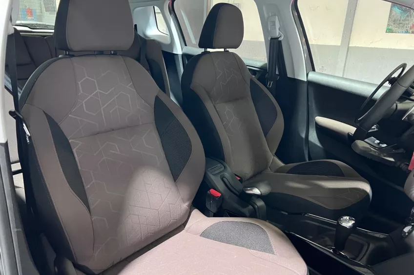 Peugeot 2008 1.2 PURETECH 82 ACTIVE ETG5 EQUIPE HANDICAPE GARANTI 12 MOIS KILOMETRAGE CERTIFIER