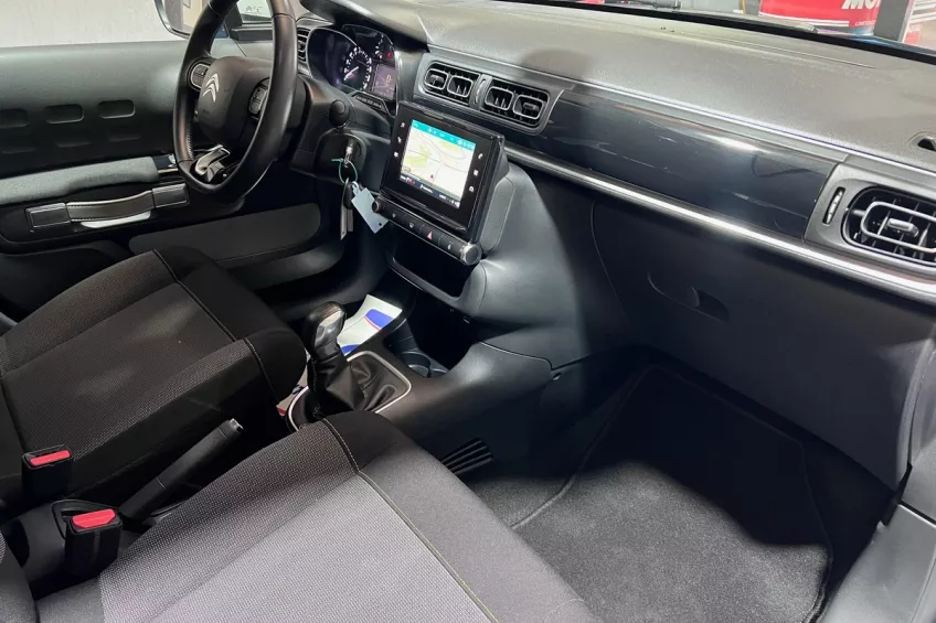 Citroen C3 1.2 PURETECH 110 SHINE BUSINESS GARANTIE 12 MOIS