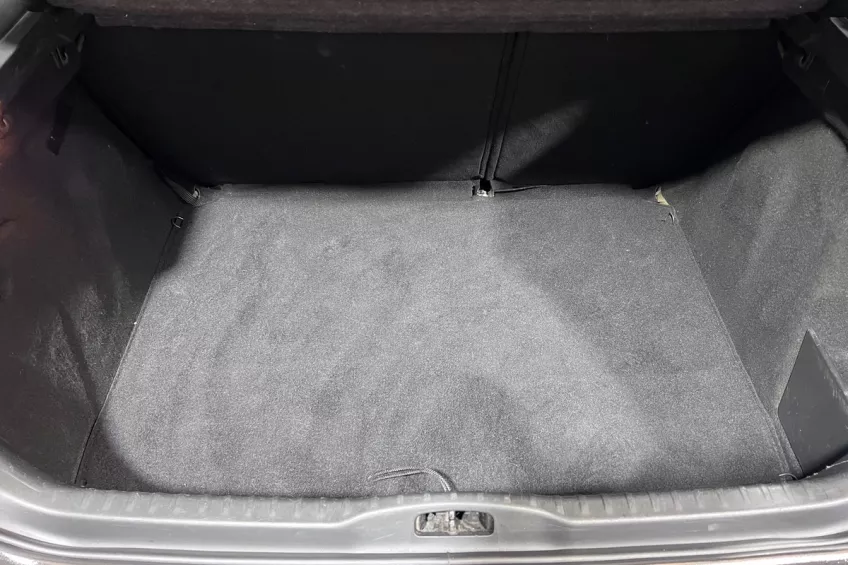 Peugeot 308 1.6 HDI 110 PREMIUM