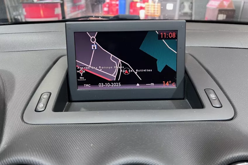 Peugeot 308 1.6 HDI 110 PREMIUM