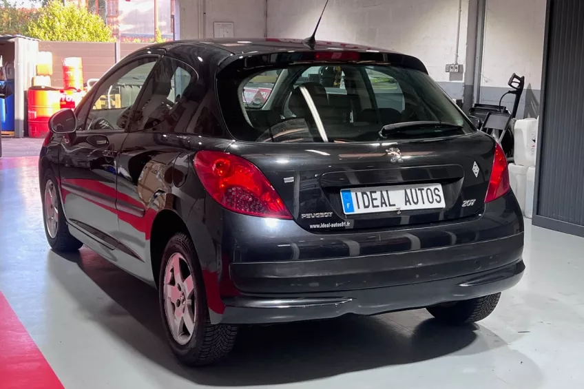Peugeot 207 1.4 75 URBAN
