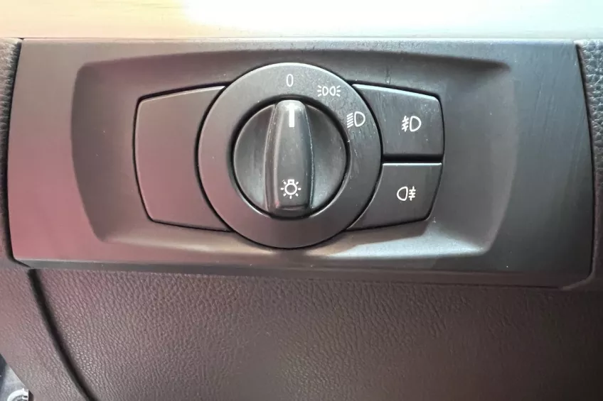 Bmw Serie 3 320 TOURING PACK SPORT 150 GARANTIE 12 M