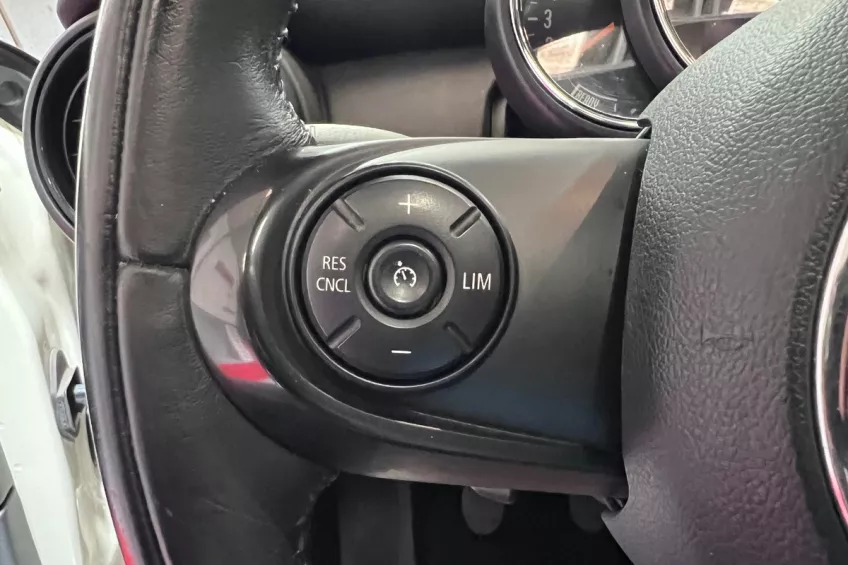 Mini Mini ONE D 1.5 95 GARANTI 12 M TOIT PANORAMIQUE