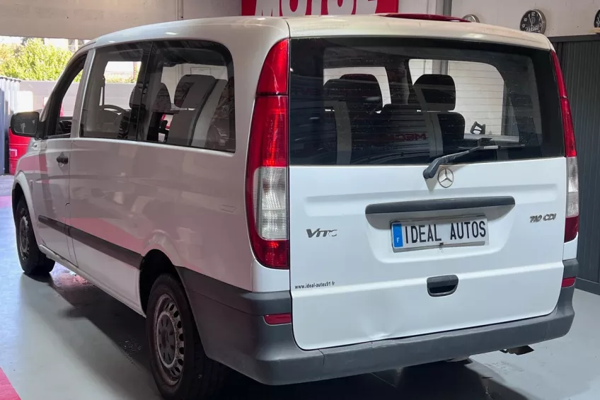 Mercedes Benz VITO 110 CDI 9 PLACES TVA RECUPERABLE GARANTIE 12 M