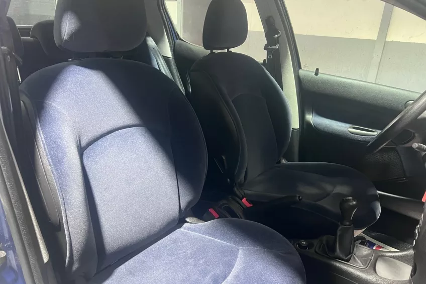 Peugeot 206 1.4 75 XT PACK CLIM