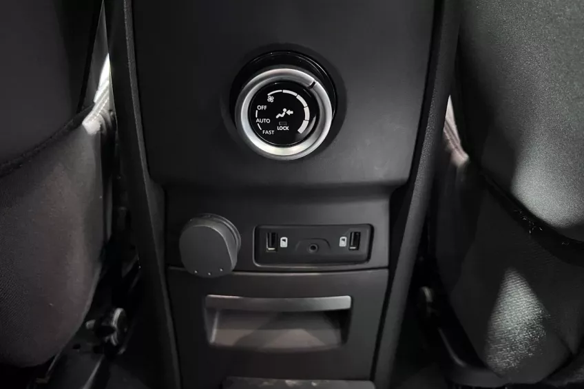 Renault Espace 5 DCI 160 INITIALE PARIS 7 PLACES