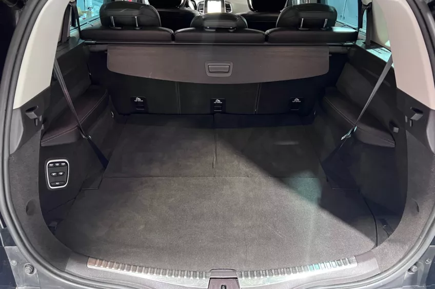 Renault Espace 5 DCI 160 INITIALE PARIS 7 PLACES