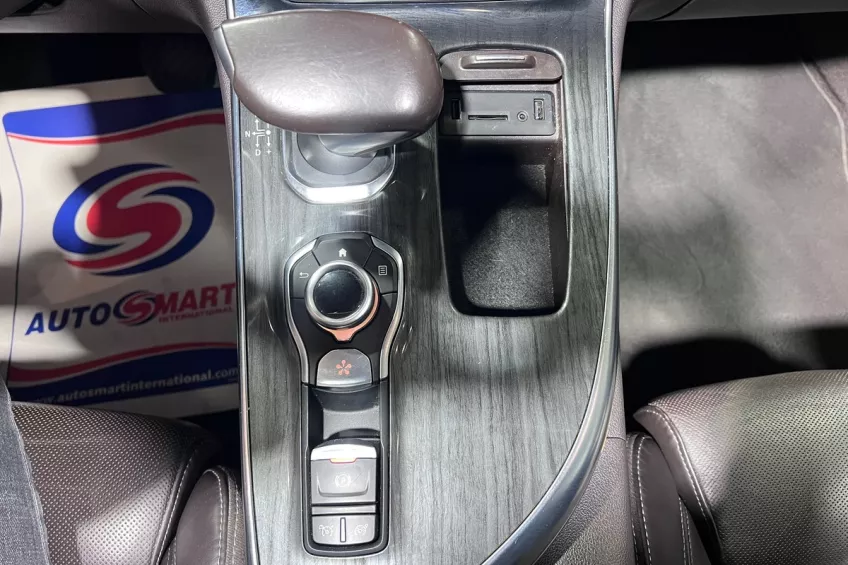 Renault Espace 5 DCI 160 INITIALE PARIS 7 PLACES