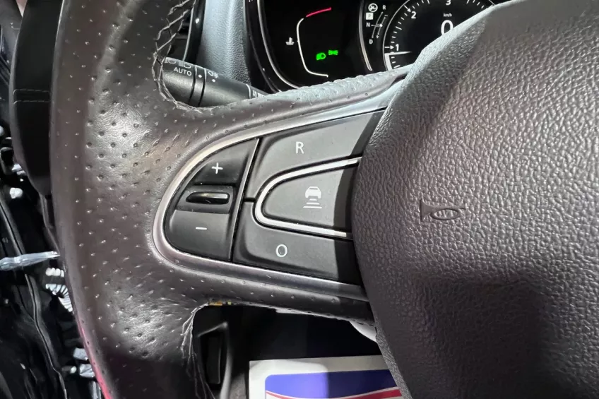 Renault Espace 5 DCI 160 INITIALE PARIS 7 PLACES