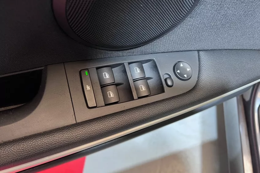 Bmw Serie 3 320 TOURING PACK SPORT 150 GARANTI