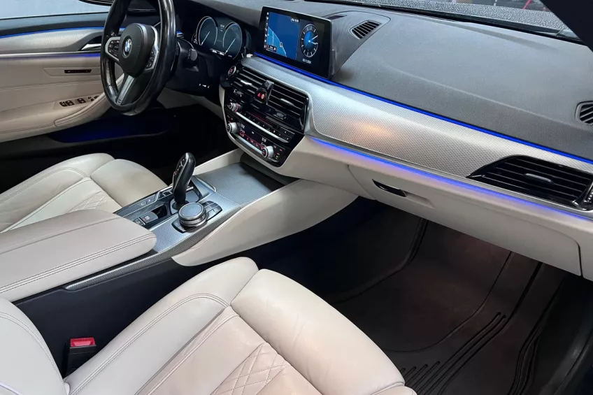 Bmw Serie 5 TOURING 530D XDRIVE 265 M SPORT BVA8 GARANTI 12 M