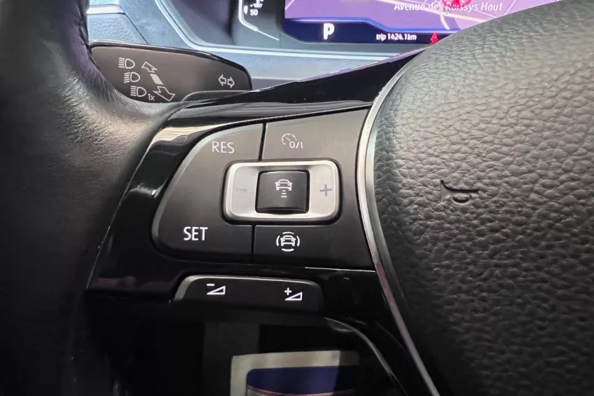 Volkswagen Tiguan 2.0 TDI 150 R-LINE DSG 7