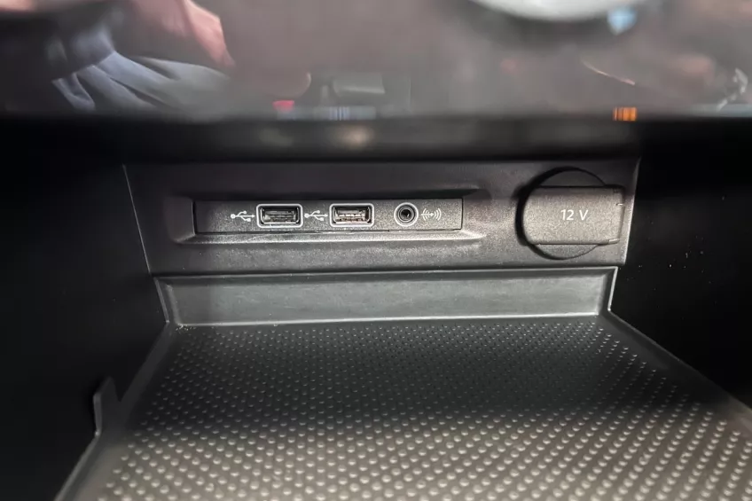 Volkswagen Tiguan 2.0 TDI 150 R-LINE DSG 7