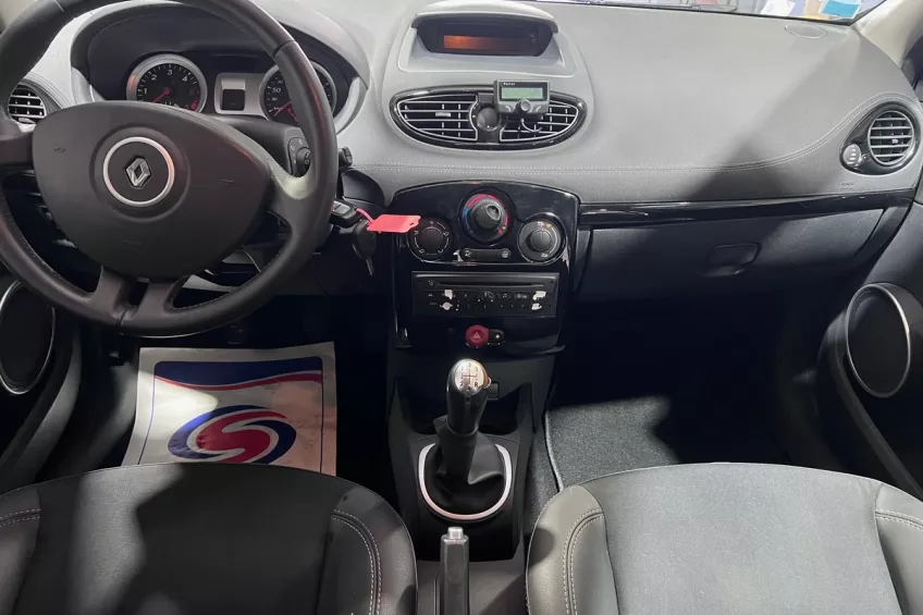 Renault Clio 3 1.5 DCI 75 EXPRESSION CLIM