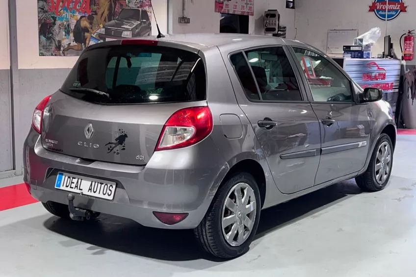 Renault Clio 3 1.5 DCI 75 EXPRESSION CLIM