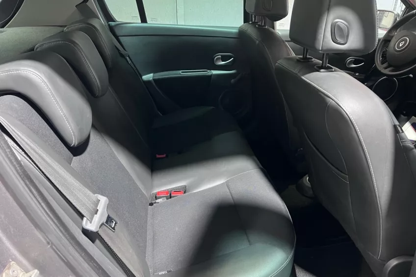 Renault Clio 3 1.5 DCI 75 EXPRESSION CLIM