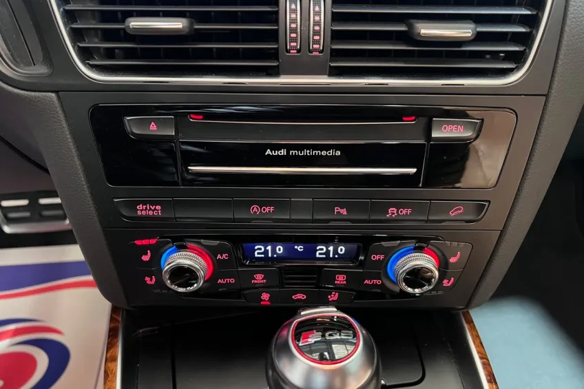 Audi SQ5 3.0 V6 BITDI 326 QUATTRO COMPETITION TIPTRONIC 8