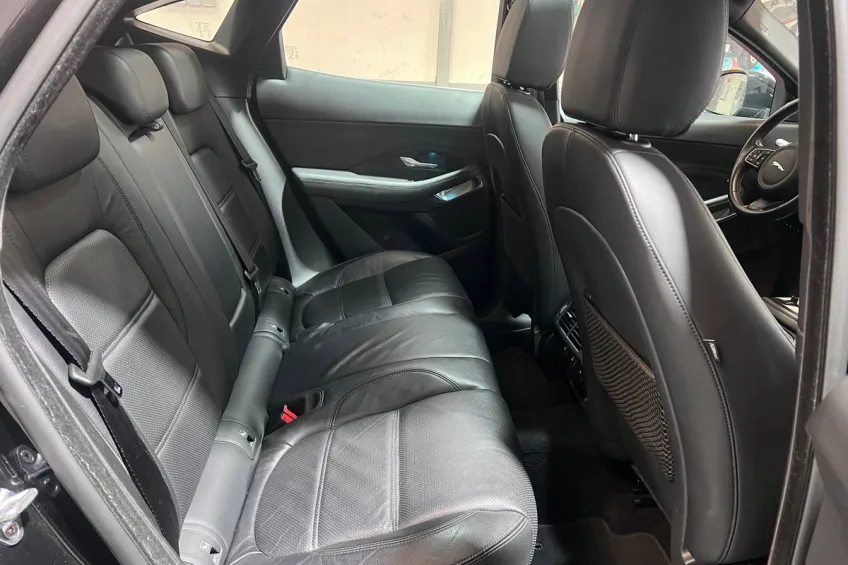 Jaguar E-Pace 2.0d 180 R DYNAMIC S AWD GARANTIE 12 MOIS