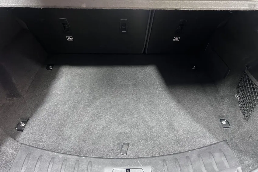 Jaguar E-Pace 2.0d 180 R DYNAMIC S AWD GARANTIE 12 MOIS