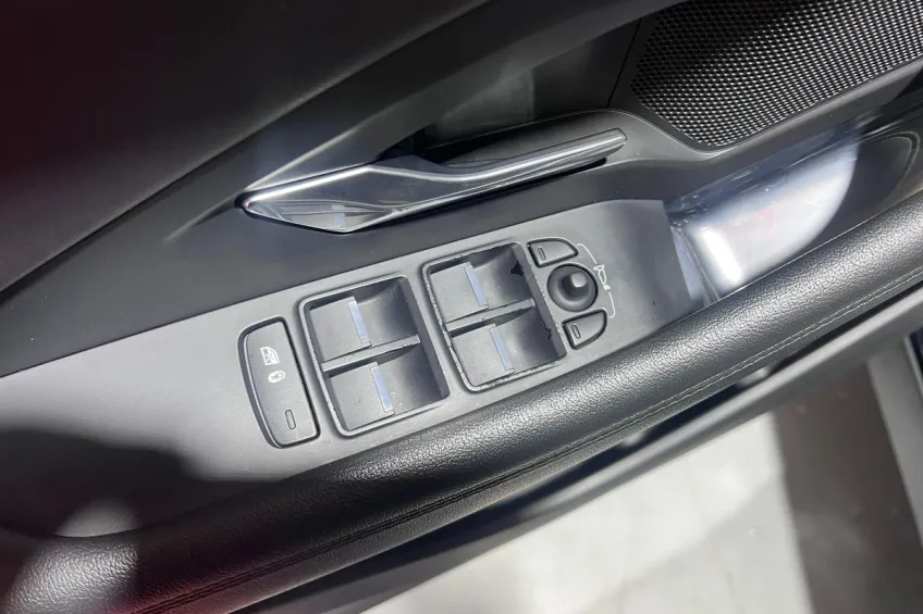 Jaguar E-Pace 2.0d 180 R DYNAMIC S AWD GARANTIE 12 MOIS