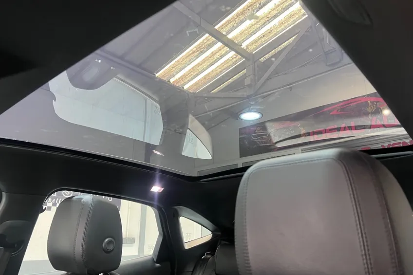 Jaguar E-Pace 2.0d 180 R DYNAMIC S AWD GARANTIE 12 MOIS