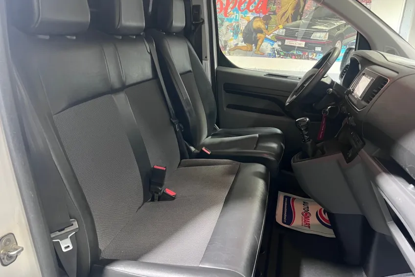 Peugeot Expert 2.0 BLUEHDI 120 LONG PACK PREMIUM TVA RECUPERABLE GARANTIE 12 MOIS