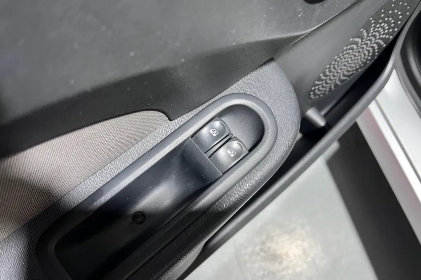 Renault Twingo 1.2 16v 75 AUTHENTIQUE