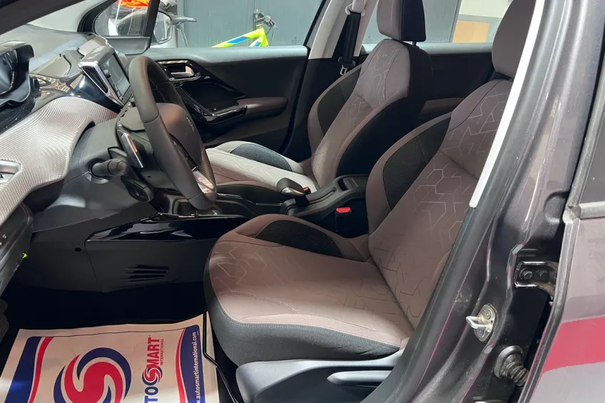 Peugeot 2008 1.2 PURETECH 82 ACTIVE ETG5 KILOMETRAGE CERTIFIER GARANTIE