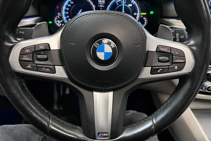 Bmw Serie 5 TOURING 530D XDRIVE 265 M SPORT BVA8 12 MOIS GARANTIE