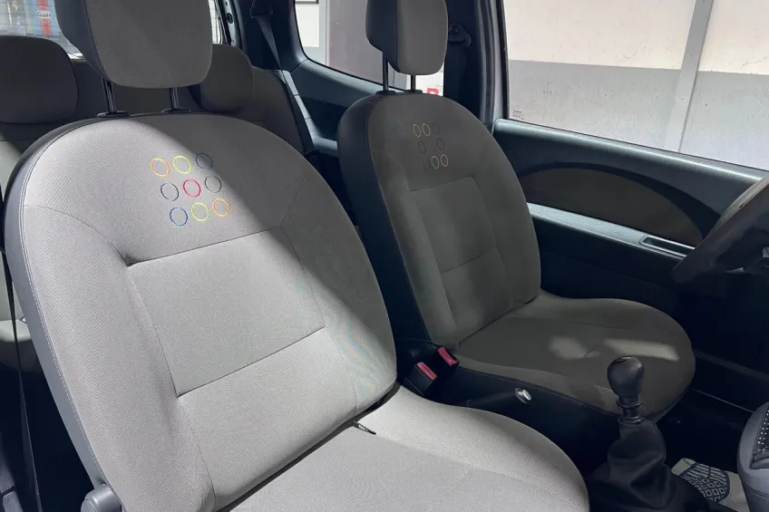 Renault Twingo 1.2 16v 75 AUTHENTIQUE GARANTI 12 MOIS