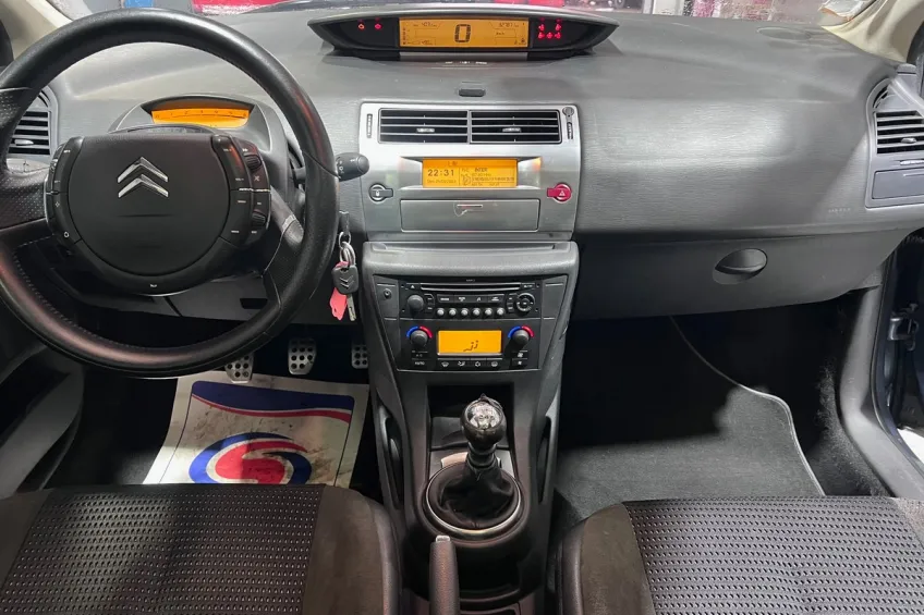 Citroen C4 COUPE 2.0 HDI 138 VTS