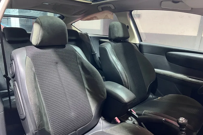 Citroen C4 COUPE 2.0 HDI 138 VTS