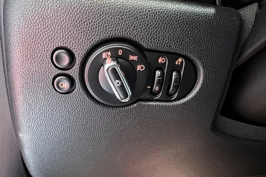 Mini Mini COOPER  HATCH 1.5 136 EDITION PREMIUM PLUS BVA7