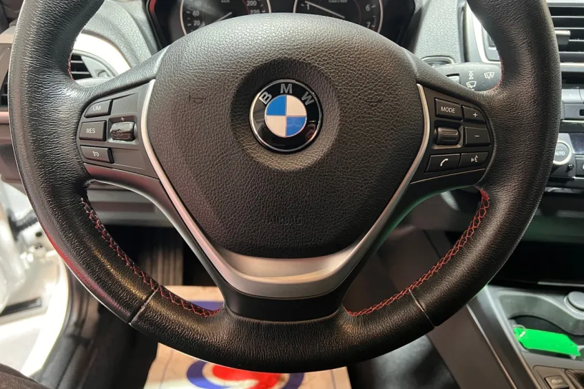 Bmw Série 1 116 i SPORT